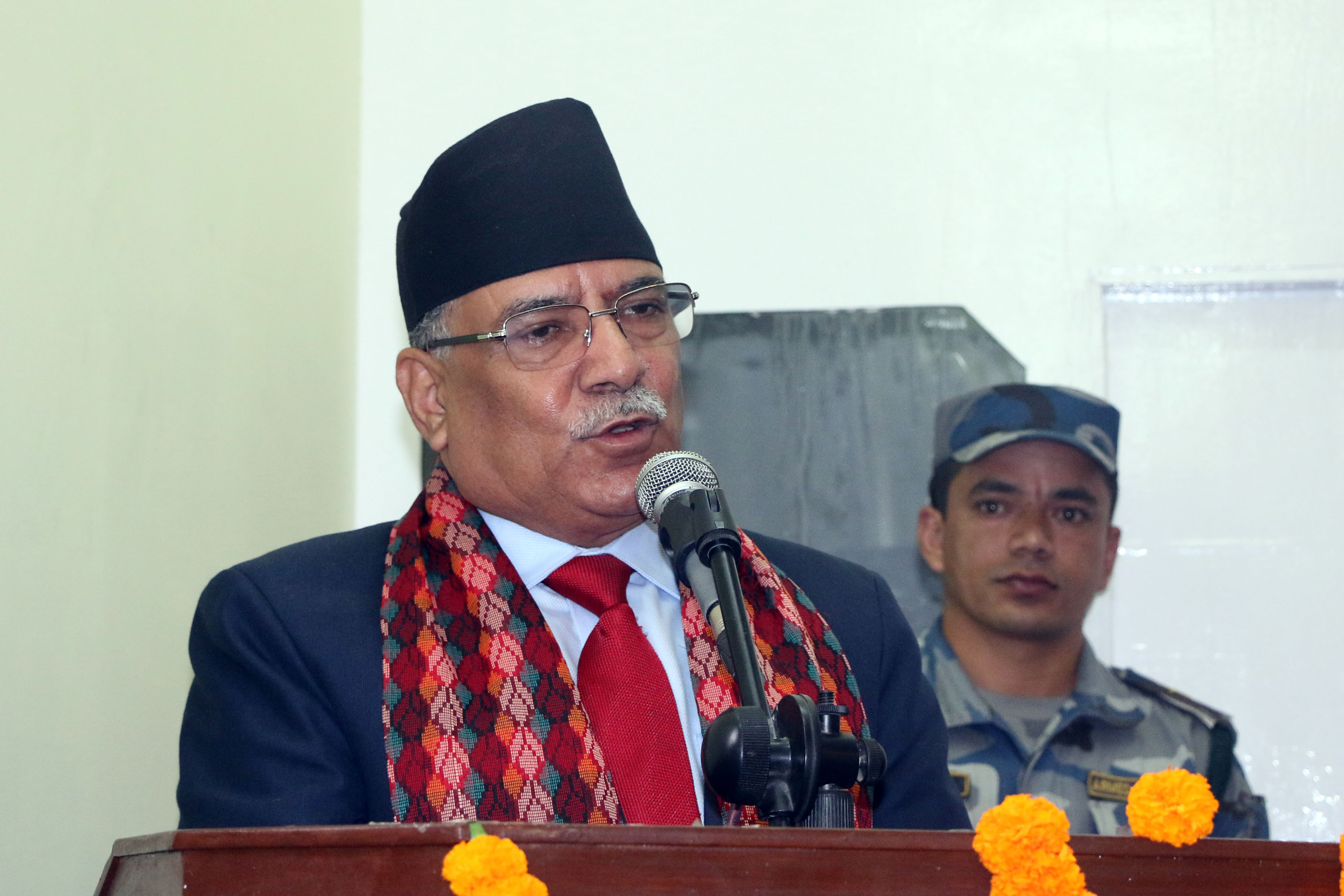 राष्ट्रिय हितअनुकूल विदेशी पुँजीको प्रयोग गर्नुपर्छ : प्रचण्ड