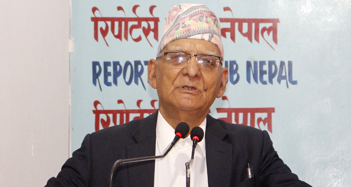 'देशमा राजा फर्काउने खेल भइरहेको छ' 