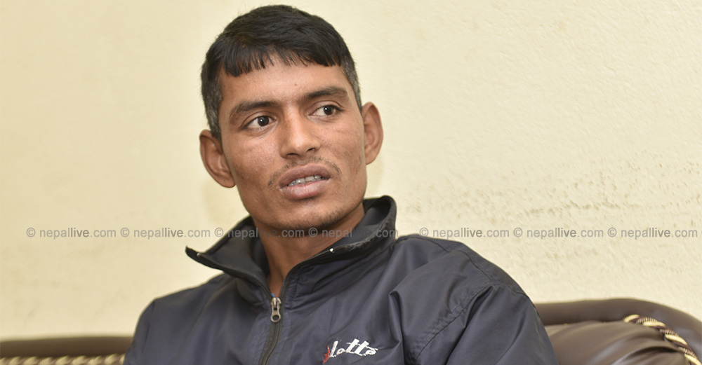 ...अनि उनले गृहमन्त्रीकै अगाडि विष पिए